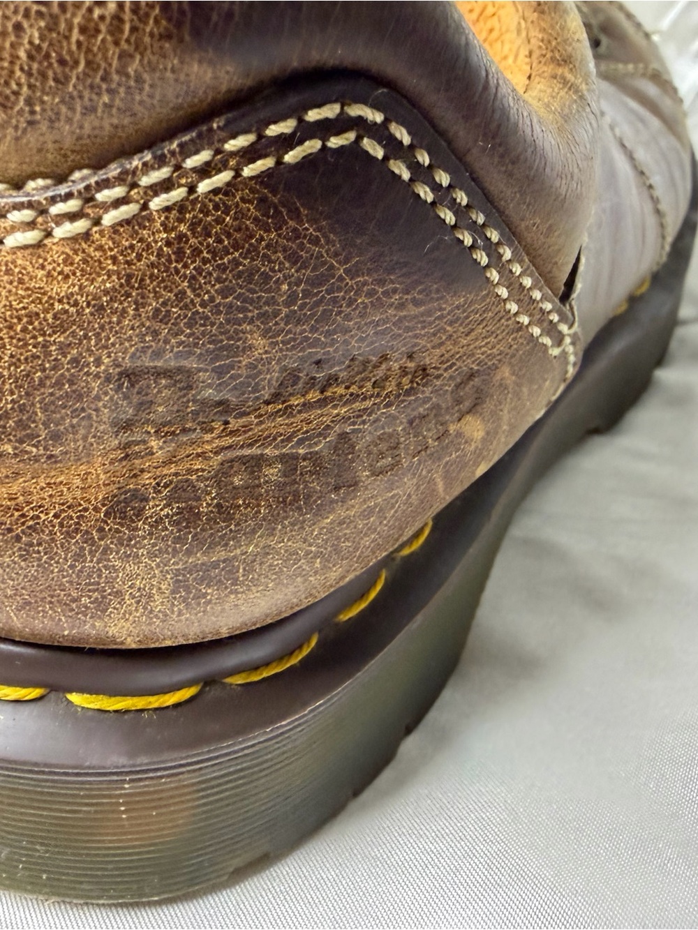 Dr Martens AW004 Brown Leather Oxford Shoes Womens 9 Mens 8 Y2K Distressed - Picture 5 of 11